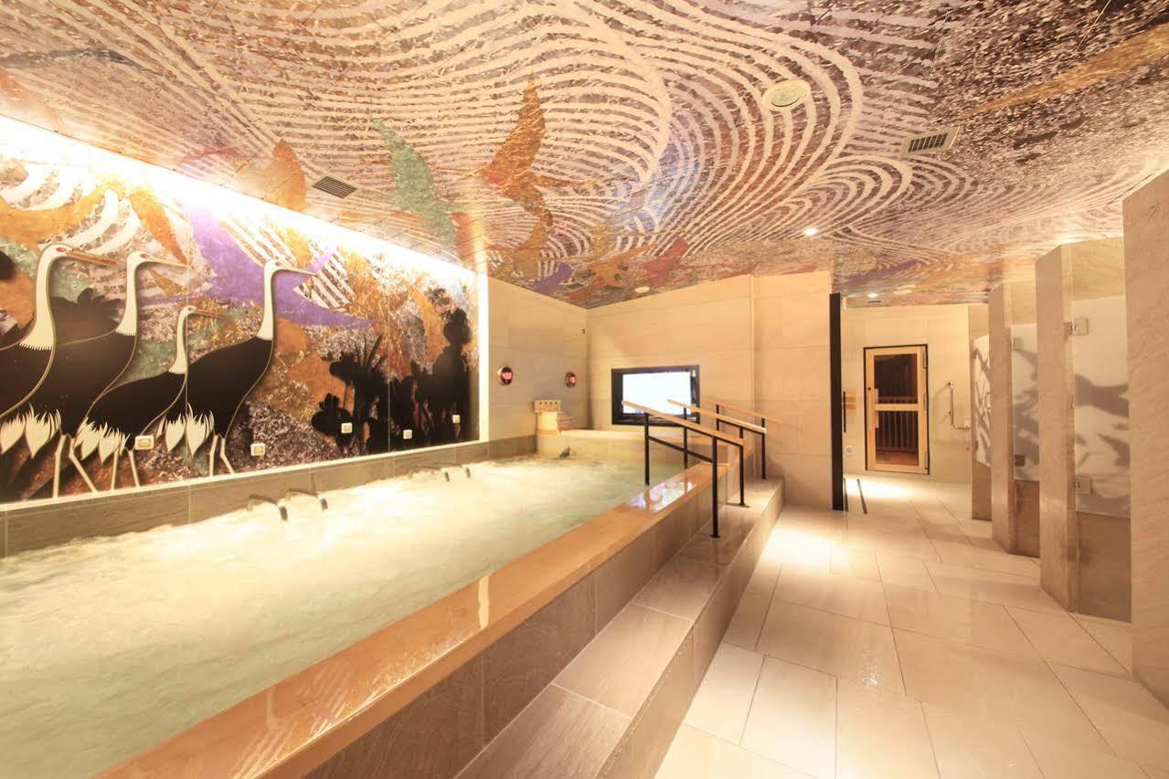 Centurion Hotel & Spa Ueno Station -Artificial Radium Hot Spring Tokio Buitenkant foto